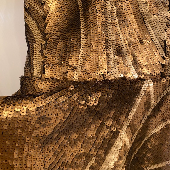 bebe! Sequin Peplum top - Picture 7 of 7